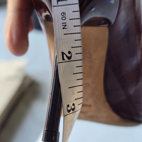 Jimmy Choo Pumps Womens Sz 6 Anouk Red Snakeskin Python Embossed Stiletto Heels - Picture 11 of 16